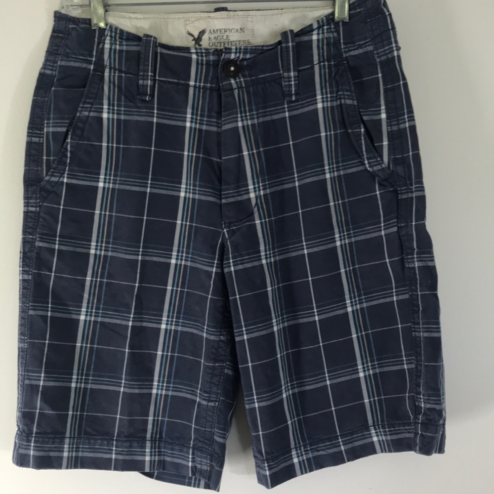 American Eagle Outfitters Classic Length Blue Plaid Shorts  Sz 28